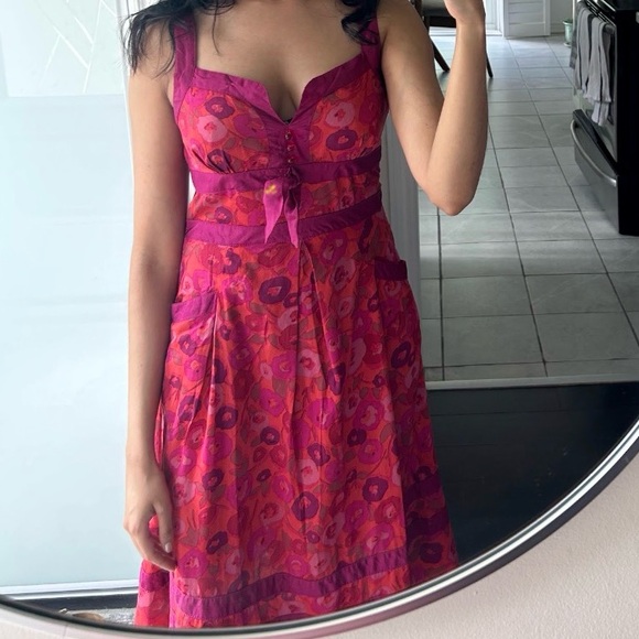 Marc By Marc Jacobs Dresses & Skirts - Marc by Marc Jacobs Cotton and silk floral print midi dress